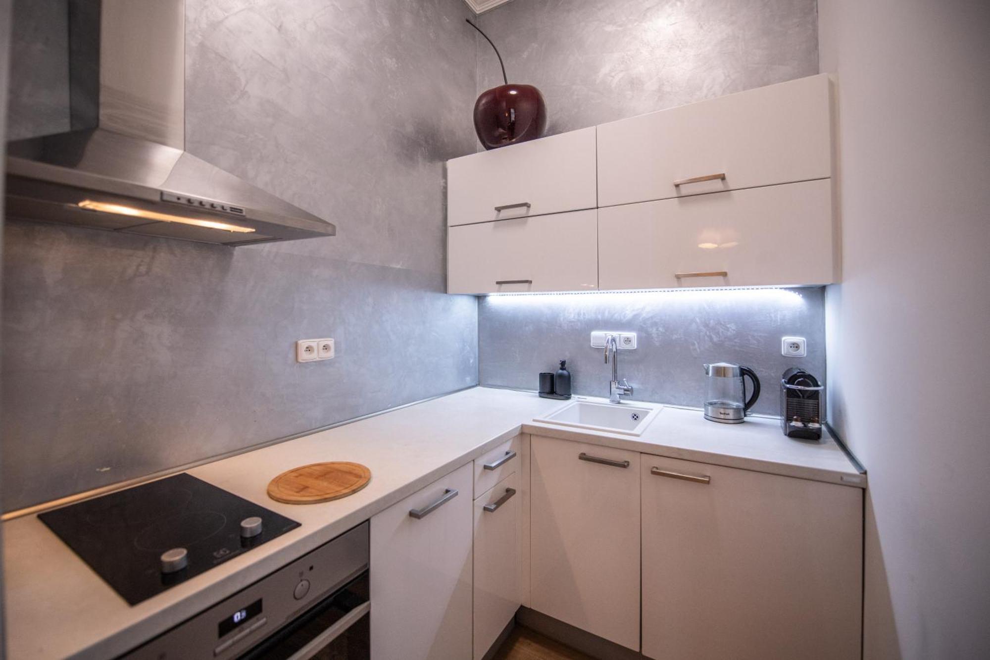 Modern Downtown Apt - Renovated, On Ideal Location Πράγα Εξωτερικό φωτογραφία