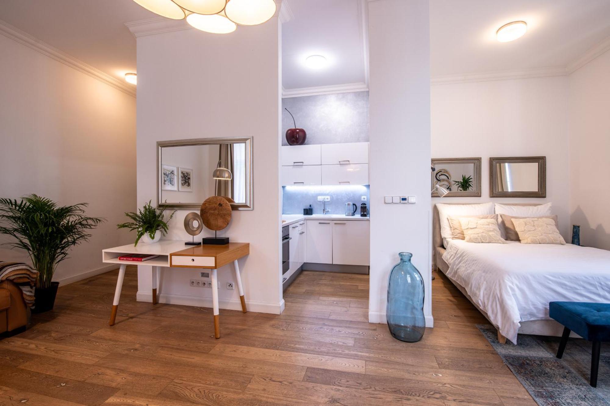 Modern Downtown Apt - Renovated, On Ideal Location Πράγα Εξωτερικό φωτογραφία