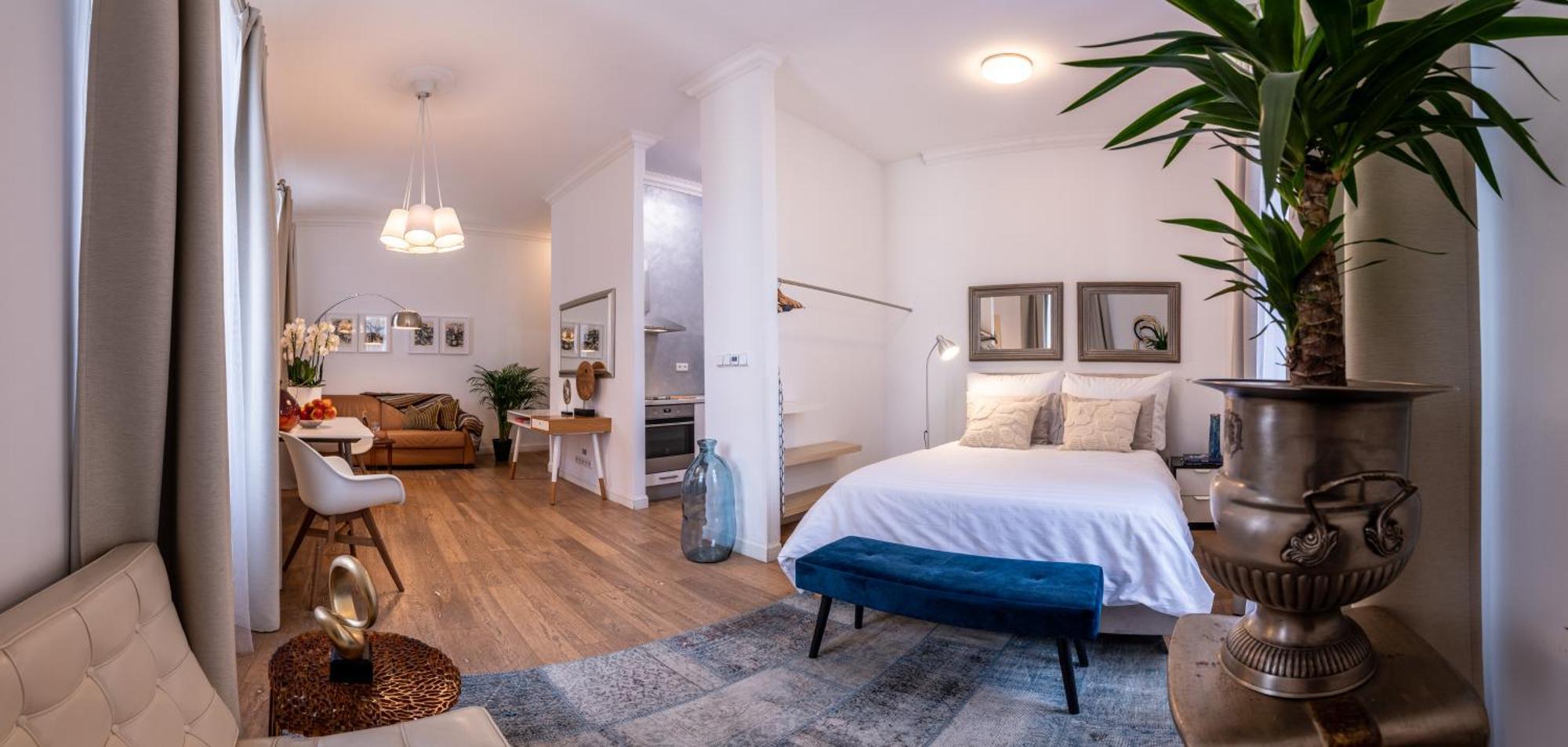 Modern Downtown Apt - Renovated, On Ideal Location Πράγα Εξωτερικό φωτογραφία