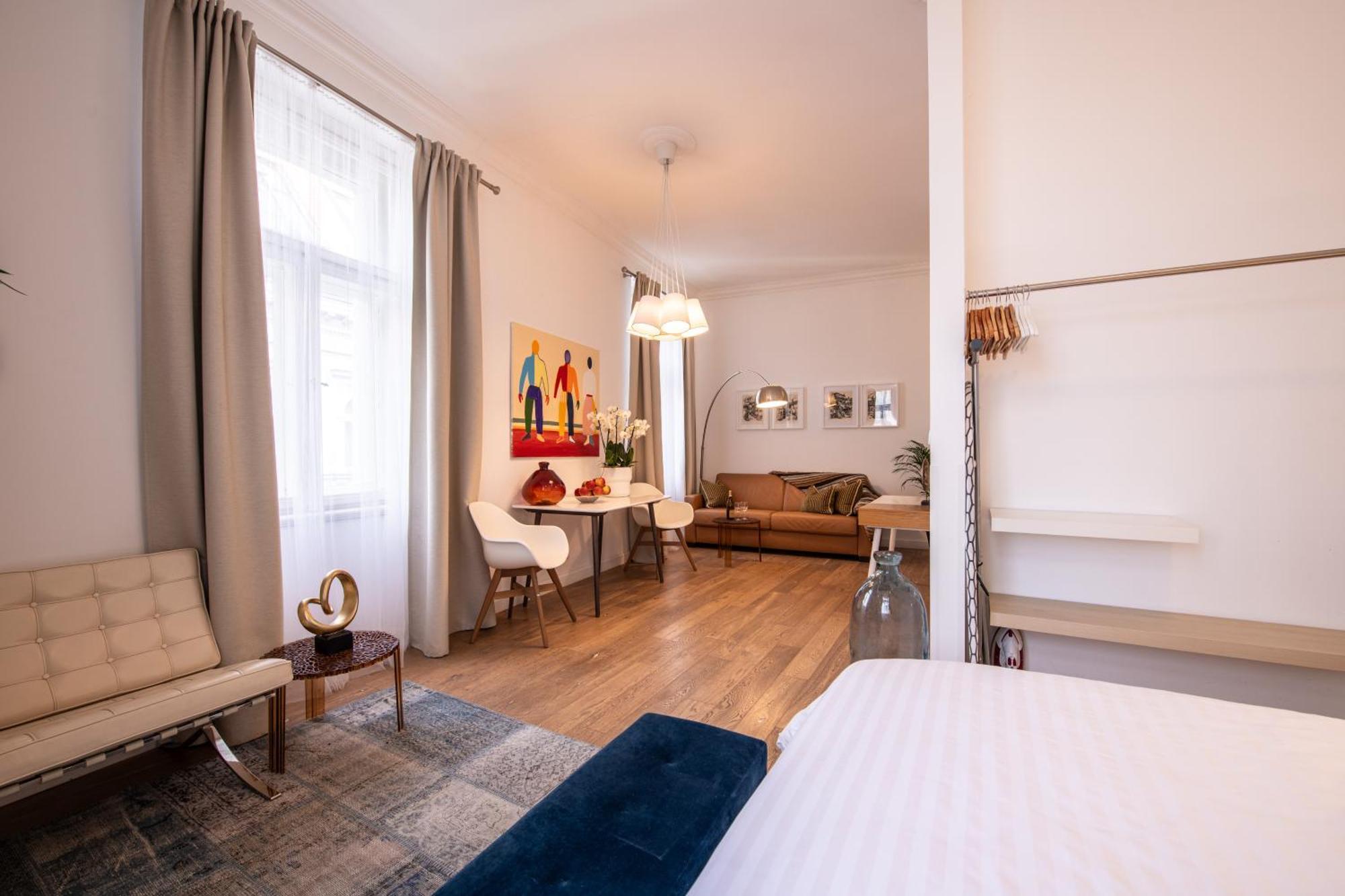 Modern Downtown Apt - Renovated, On Ideal Location Πράγα Εξωτερικό φωτογραφία